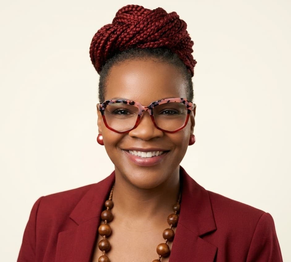 Toyin Dania, Country Lead
